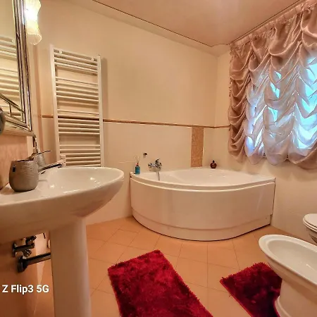 Pensjonat Queen House 3*