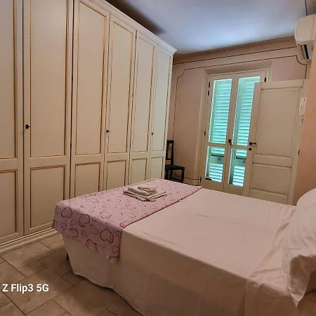 Queen House Pensjonat 3*
