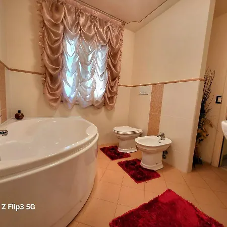Pensjonat Queen House 3*