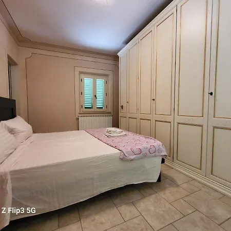 Queen House Pensjonat 3*
